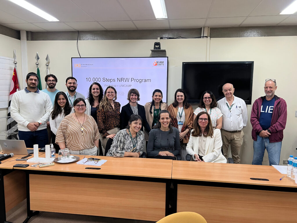  I Workshop 10,000 Steps: um programa de intervenção para promoção da saúde na comunidade