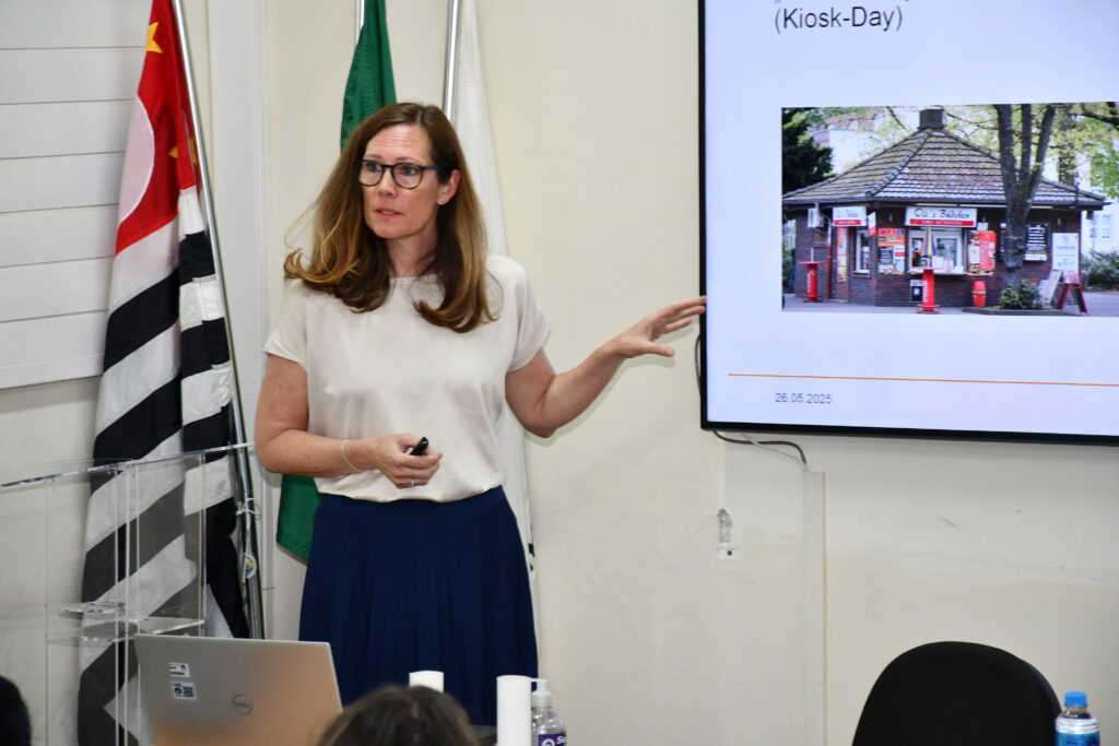  I Workshop 10,000 Steps: um programa de intervenção para promoção da saúde na comunidade