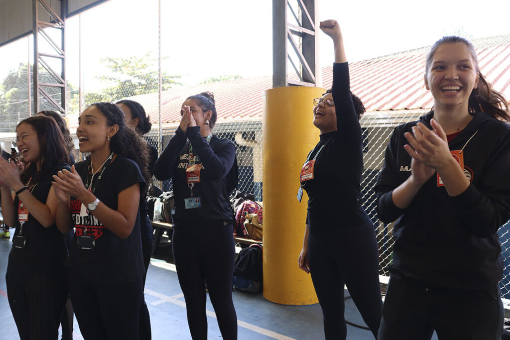 Atlética de Medicina inicia atividades do Projeto de Extensão Arrebol com foco em esporte, saúde e cidadania para crianças e adolescentes