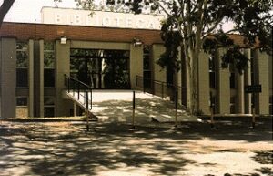 Nova fachada da Biblioteca