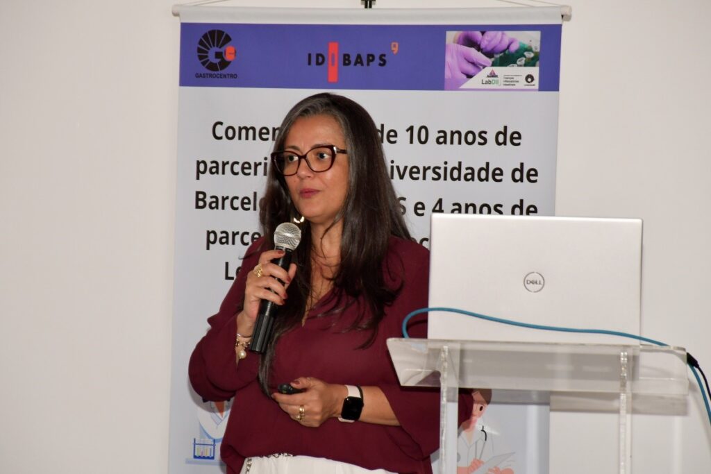 Laboratório de Investigação em Doenças Inflamatórias Intestinais da FCM celebra parcerias científicas e de extensão universitária