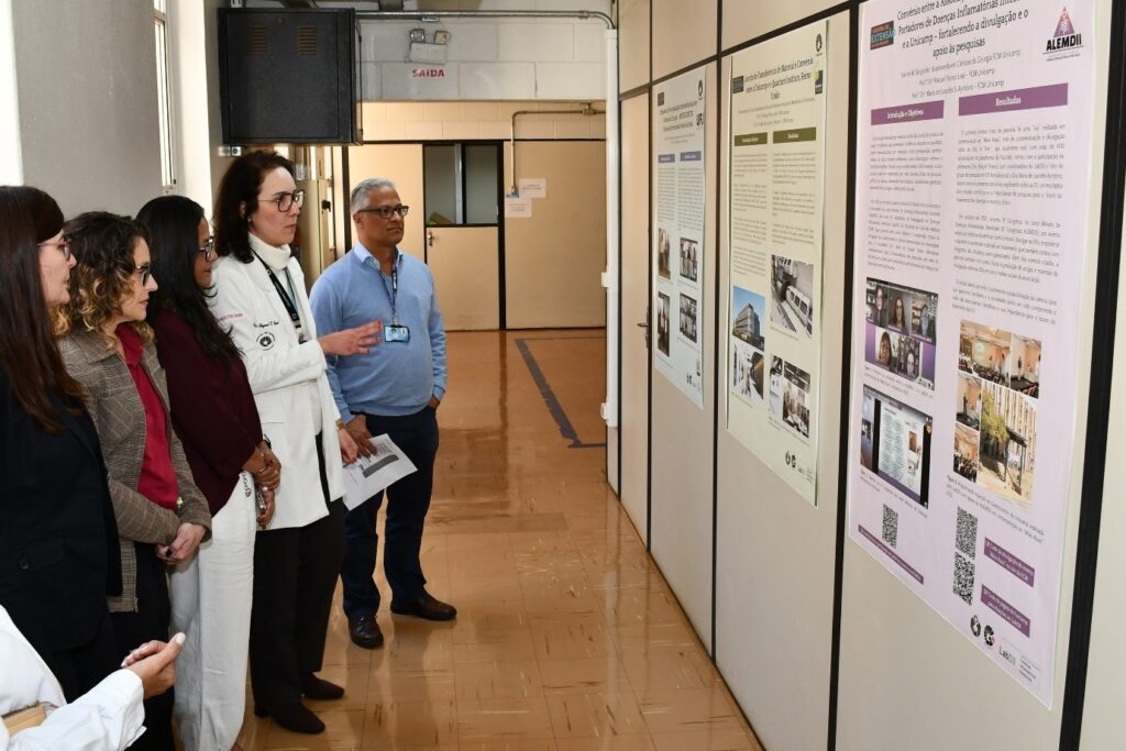 Laboratório de Investigação em Doenças Inflamatórias Intestinais da FCM celebra parcerias científicas e de extensão universitária