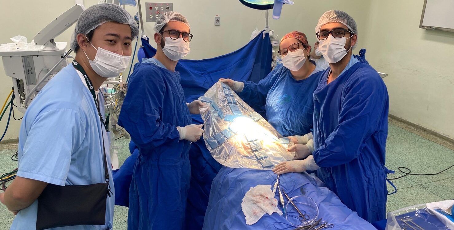 The resident observing a surgical procedure